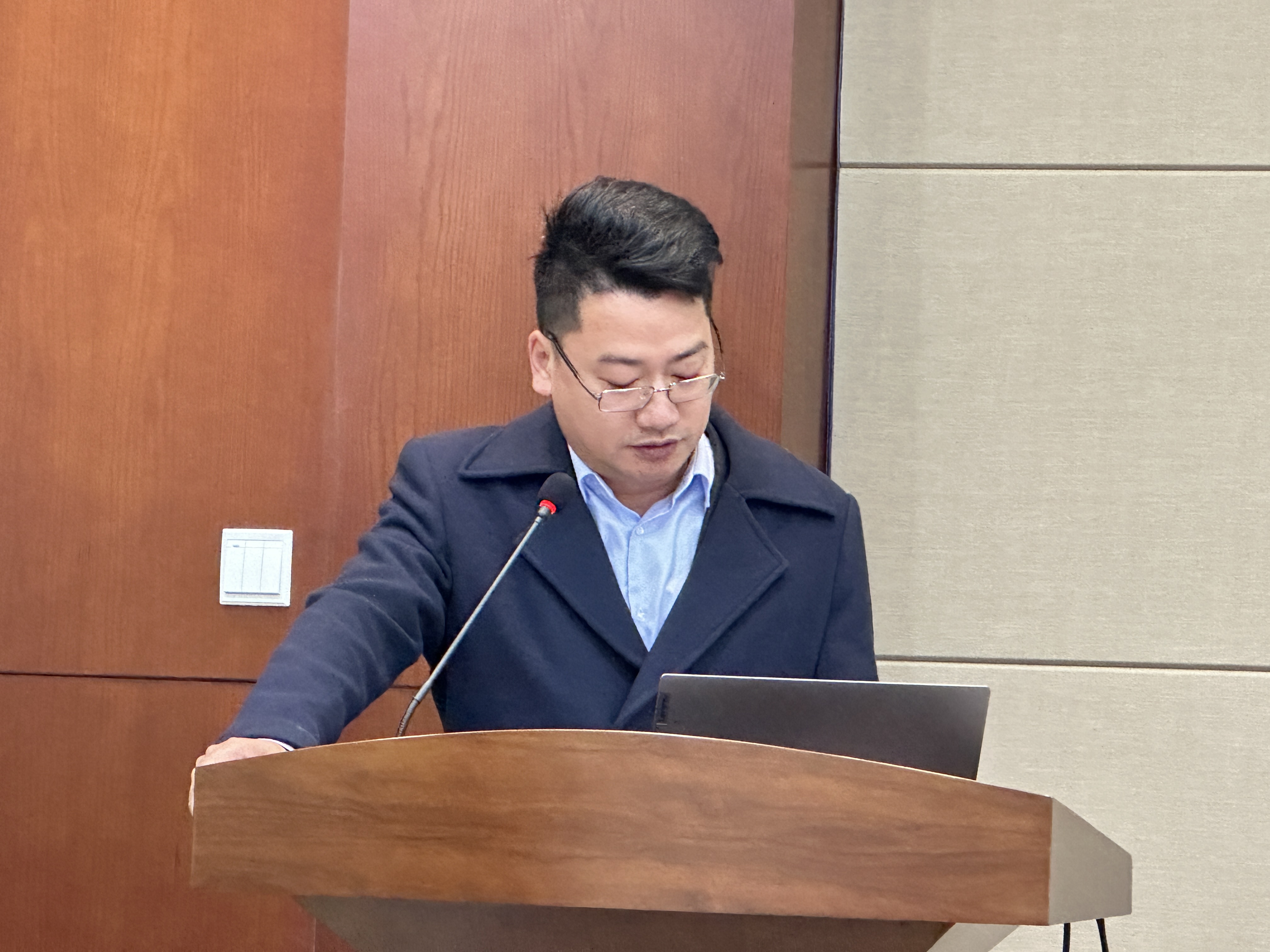 98cf4a214cfd27ae41f0d7b814ac800