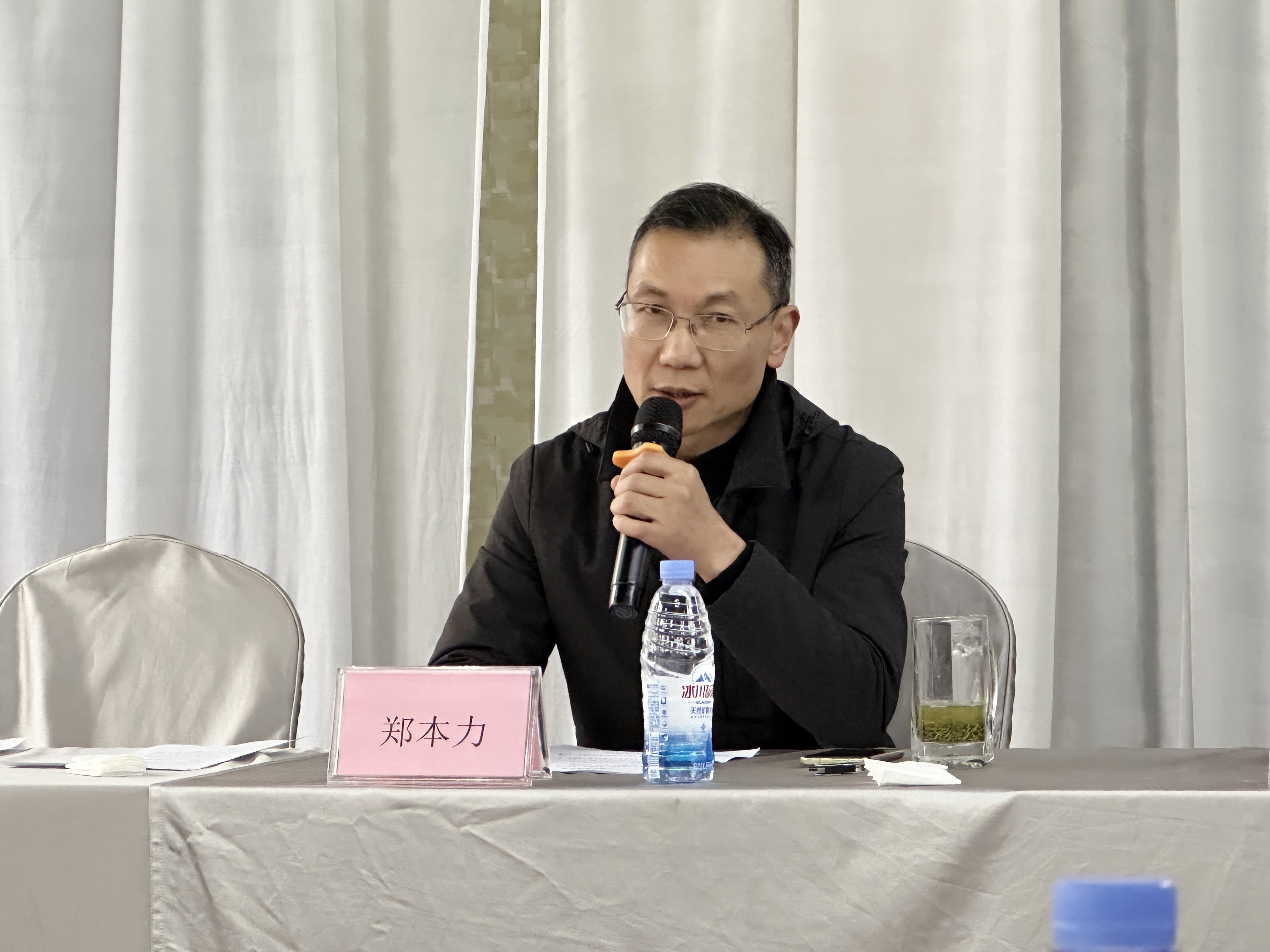 bc41cf9eee2d31e23141732405246e5