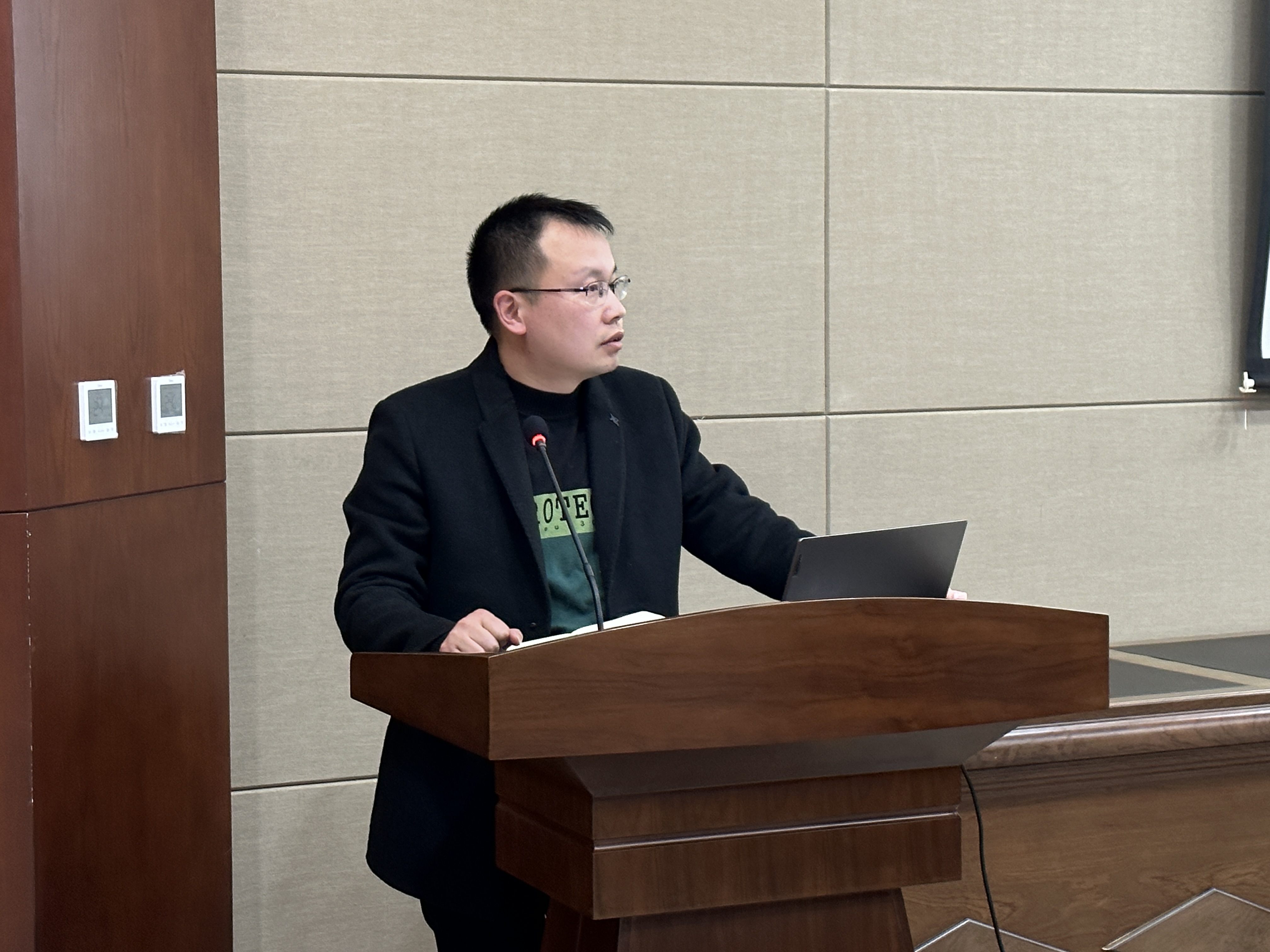 450cc8d53563630374844f56bd92e50 450cc8d53563630374844f56bd92e50