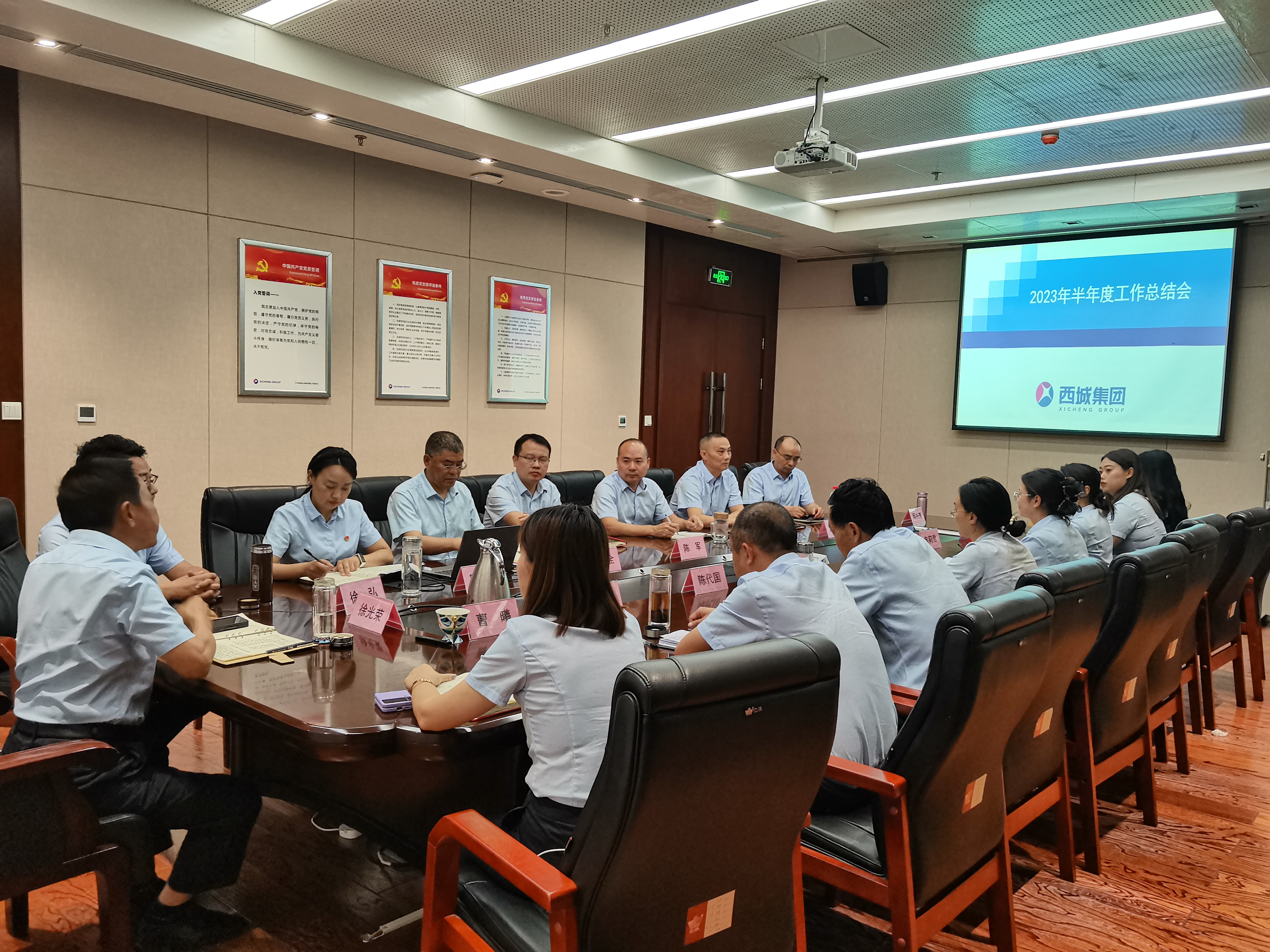 73b3fc1a05255ab57af76ae8adceff9