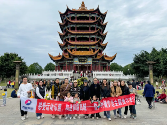 27c70b13596702af4ec3c044efa9c40