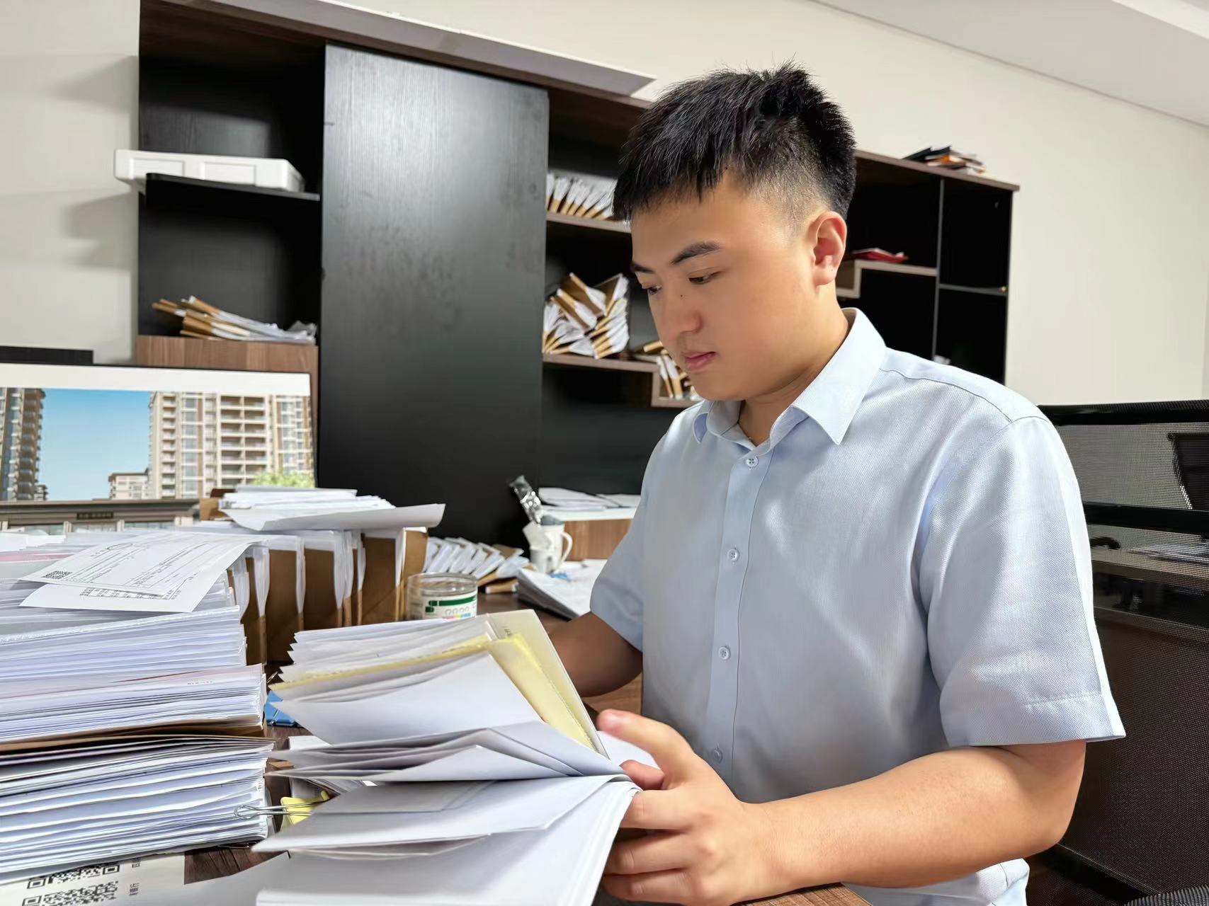 72ac50e54e134ab18f1b95ab8276905