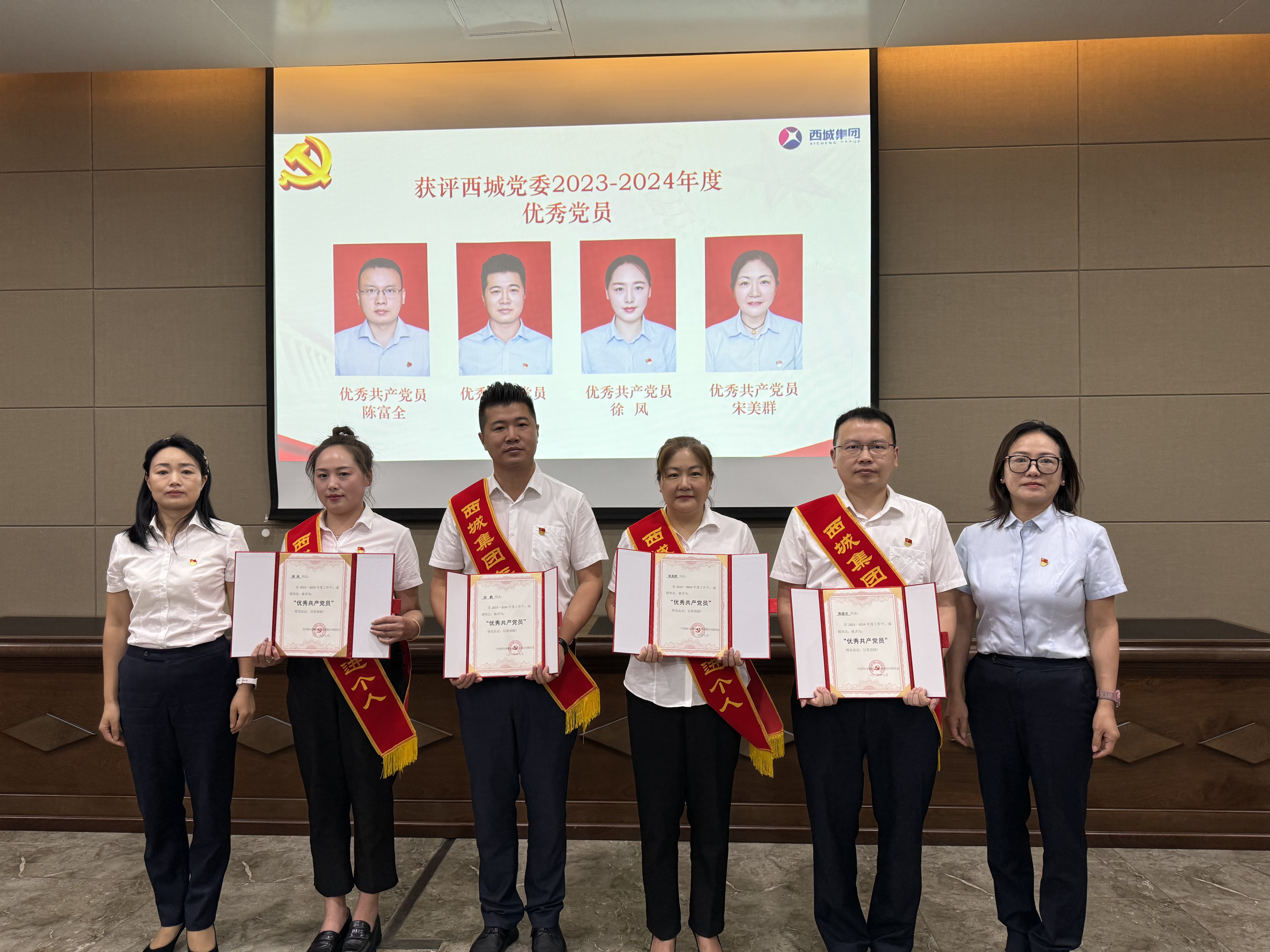 09b24b6f41879e6c63275216ad698594