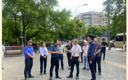 涪城区人大调研西城农贸市场：聚焦营商与安全，共筑民生“菜篮子”